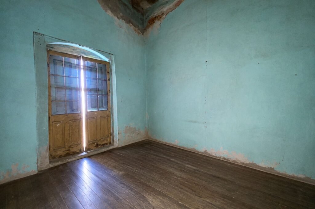 casas ala venta en barrio peñarol Montevideo